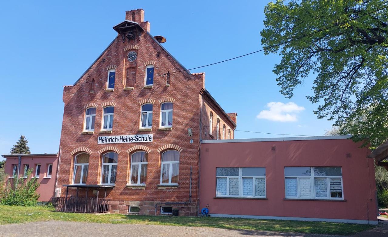 Gaestehaus Heinrich Heine Schule Bad Dürrenberg Exterior foto